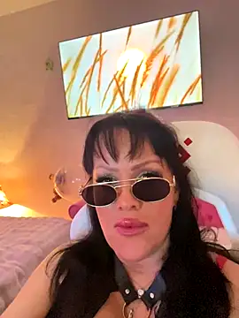 Lolaley2 online show from November 2025 07:41:02 AM