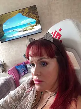 Lolaley2 online show from June 2026 07:09:01 AM