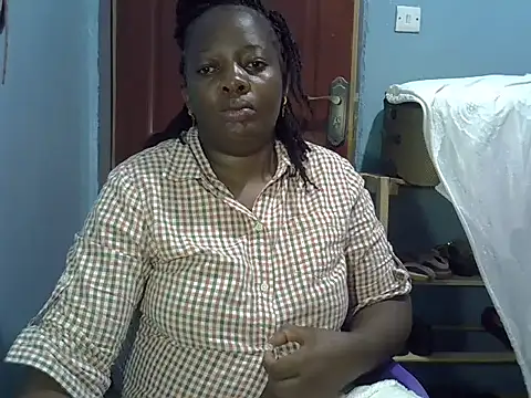 Snapshot of Ebonyceline chatting on May 2026 11:11:01 PM Ebonyceline online show from May 2026 11:11:01 PM
