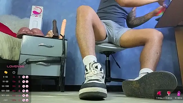 TomLover 12 online show from April 2026 02:21:01 PM