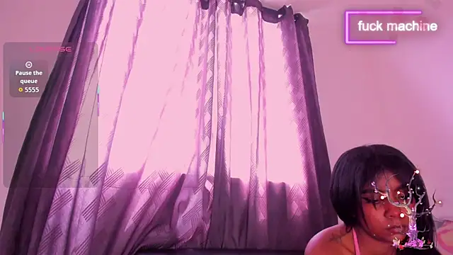 CuteEbony1 online show from October 2025 05:10:02 PM