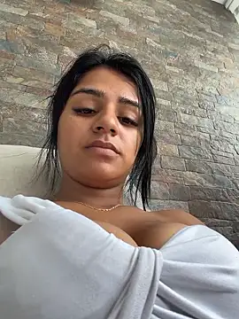 Snapshot of AnnRosse18 chatting on January 2026 03:03:02 PM AnnRosse18 online show from January 2026 03:03:02 PM
