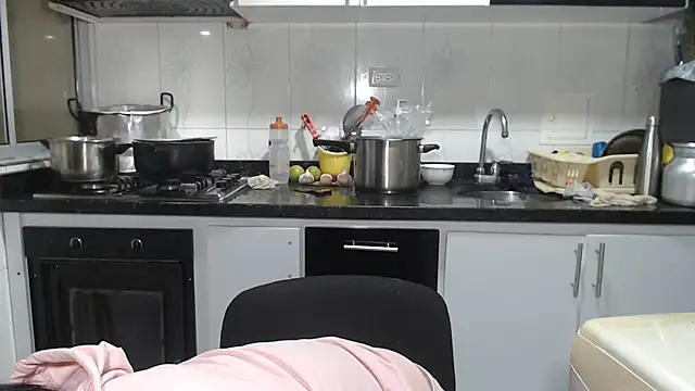 kateleyagrey online show from March 2026 09:12:01 PM