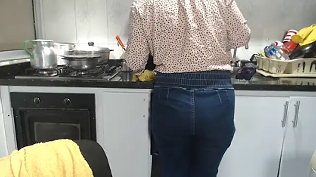 kateleyagrey online show from March 2026 11:58:01 AM