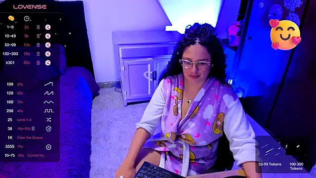 Violeta hornny online show from February 2025 11:05:01 PM