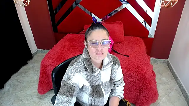 Violeta hornny online show from February 2025 08:18:01 PM