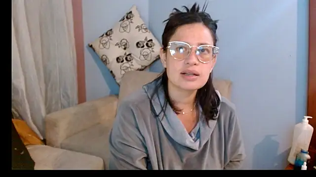Violeta hornny online show from October 2025 02:25:02 PM