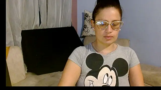 Violeta hornny online show from October 2025 12:25:01 AM