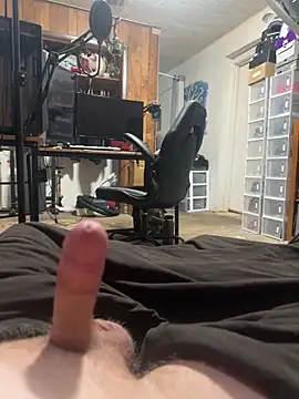 whitestroker online show from December 2025 05:40:02 PM