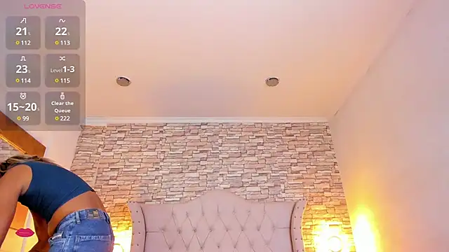 Lucia-sex online show from March 2025 08:38:02 PM