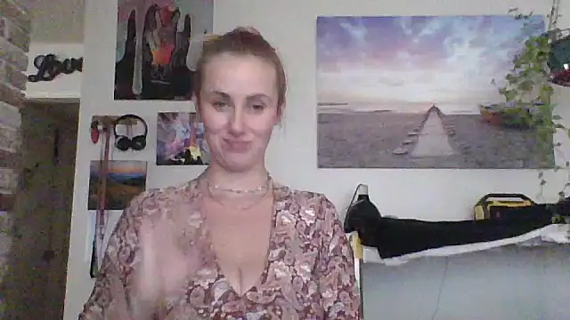 ClumsyLink online show from October 2025 09:36:02 PM