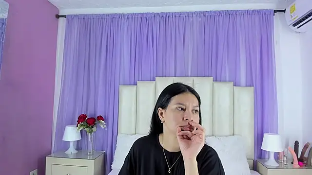 lulumars online show from December 2024 04:02:02 AM