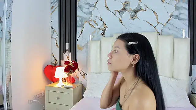 lulumars online show from February 2025 04:40:02 AM