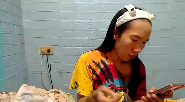 Snapshot of AsianNaughtiesMistress chatting on December 2024 01:56:02 PM AsianNaughtiesMistress online show from December 2024 01:56:02 PM