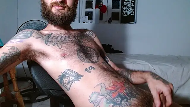 Snapshot of Tatted21xxx chatting on October 2025 11:02:02 PM Tatted21xxx online show from October 2025 11:02:02 PM