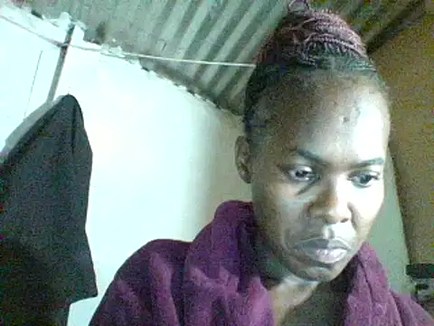 Snapshot of hairybushpussyxx1 chatting on December 2024 04:36:02 AM hairybushpussyxx1 online show from December 2024 04:36:02 AM