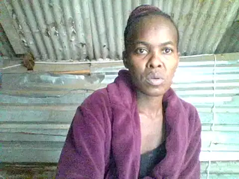 Snapshot of hairybushpussyxx1 chatting on December 2024 08:44:02 AM hairybushpussyxx1 online show from December 2024 08:44:02 AM