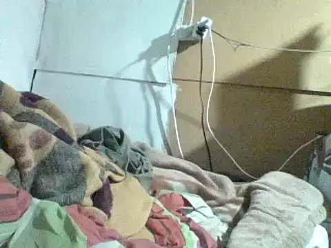 Snapshot of hairybushpussyxx1 chatting on December 2024 04:49:01 PM hairybushpussyxx1 online show from December 2024 04:49:01 PM