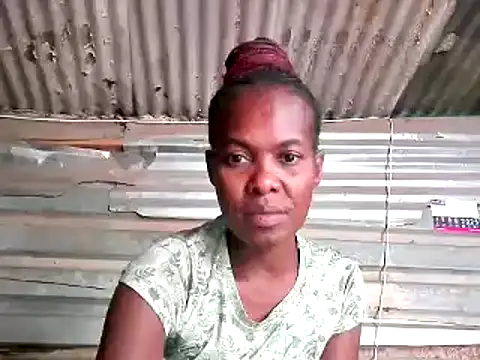 Snapshot of hairybushpussyxx1 chatting on December 2024 02:38:02 PM hairybushpussyxx1 online show from December 2024 02:38:02 PM