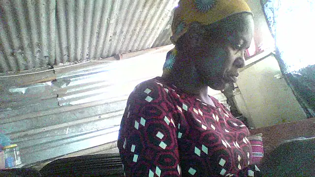 Snapshot of hairybushpussyxx1 chatting on November 2025 11:20:01 AM hairybushpussyxx1 online show from November 2025 11:20:01 AM