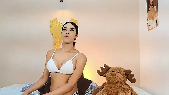 Snapshot of salome_Collins_1 chatting on March 2026 11:43:02 PM salome Collins 1 online show from March 2026 11:43:02 PM