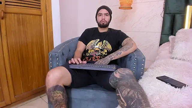 matteosantos online show from February 2025 11:32:01 AM