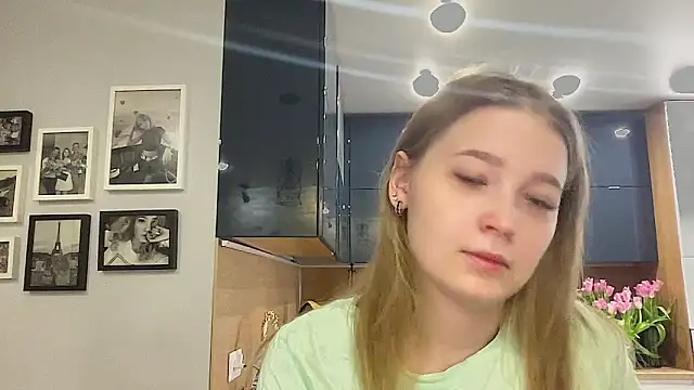 CharmingSarah online show from March 2025 11:31:01 AM