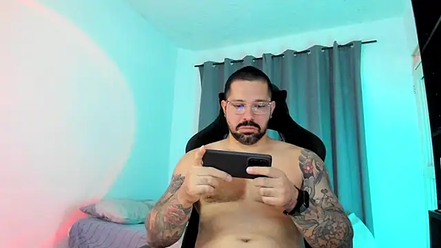 Pierre Vidal online show from April 2026 09:50:01 PM