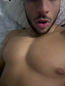 pimentfort77 online show from December 2024 11:17:02 PM