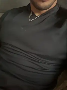 pimentfort77 online show from April 2026 06:30:02 AM