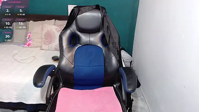 scaelettdubois online show from March 2025 02:36:01 AM