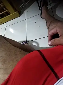 Snapshot of io380 chatting on March 2025 09:53:02 PM io380 online show from March 2025 09:53:02 PM