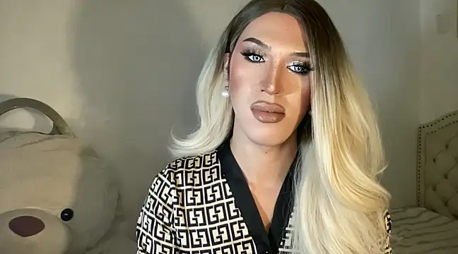 Ts glamxxxx online show from February 2025 07:54:02 AM