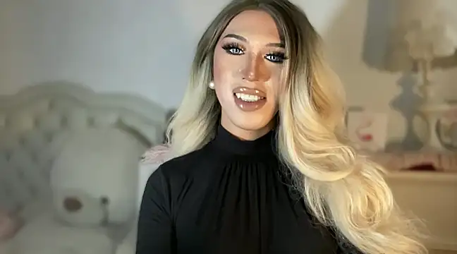 Ts glamxxxx online show from March 2025 08:40:01 AM