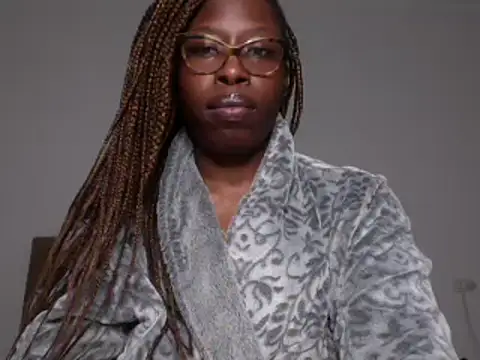 MadamIndigo online show from January 2025 03:11:02 AM