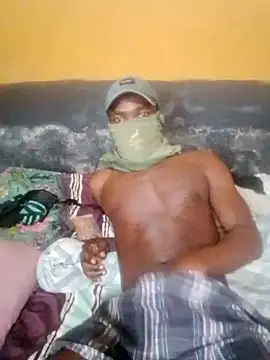 Snapshot of LULE37587001 chatting on November 2025 05:18:02 AM LULE37587001 online show from November 2025 05:18:02 AM