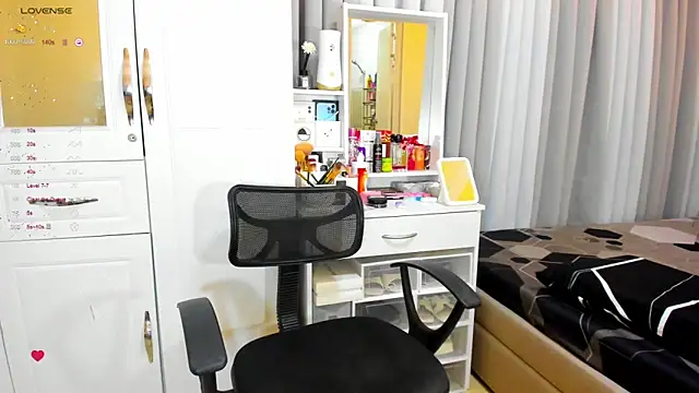 FuckDollNicky online show from December 2024 05:58:01 AM