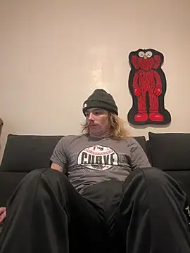 trippyski online show from January 2025 06:40:01 AM