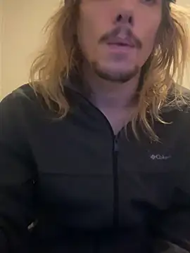 trippyski online show from February 2025 08:11:02 AM