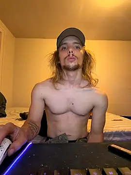 trippyski online show from October 2025 06:25:01 AM