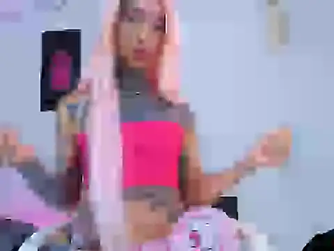 drippyorlovee online show from June 2026 06:52:01 PM