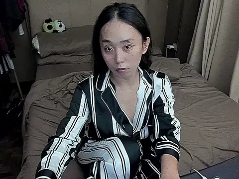 MissAyaCollins online show from April 2026 10:25:01 AM