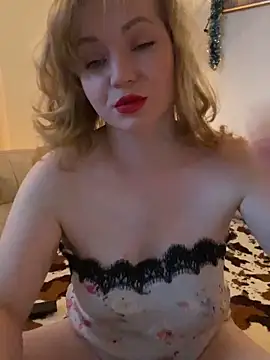 Lady  Maria online show from April 2026 04:14:01 PM