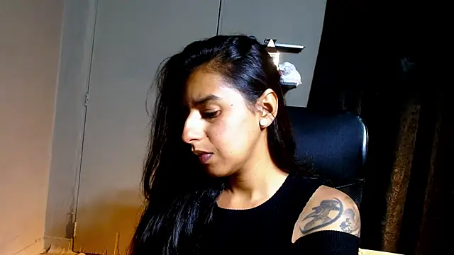 Desipleasure online show from February 2025 08:14:02 PM