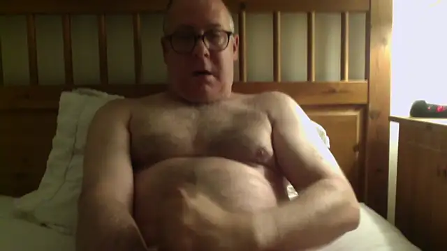 Snapshot of Johnc1234cc chatting on July 2026 01:14:01 AM Johnc1234cc online show from July 2026 01:14:01 AM