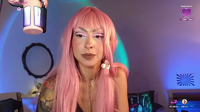 Cinamoonn online show from September 2025 06:29:02 PM