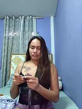 Snapshot of lady_kim_boner chatting on May 2026 05:57:02 AM lady kim boner online show from May 2026 05:57:02 AM