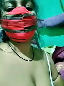 Shristiprakash0 online show from December 2024 07:15:01 AM