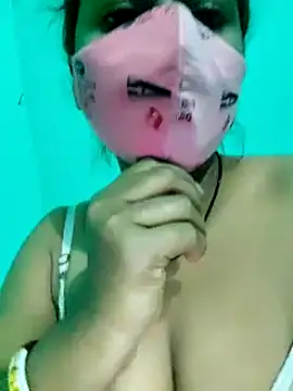 Shristiprakash0 online show from December 2024 05:53:01 AM