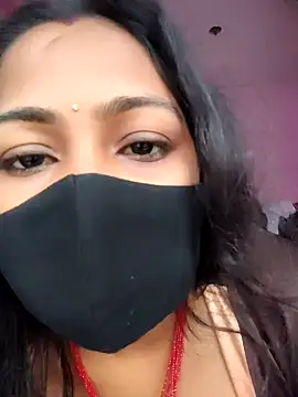 Shristiprakash0 online show from February 2026 05:49:01 AM